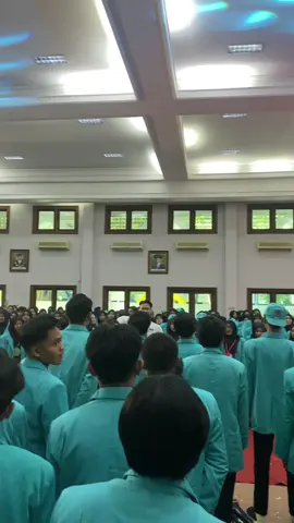 Ums seru gini gengss @Univ Muhammadiyah Surakarta @BEM FAI UMS  #ums #xybca #fyp #fakultariafai2025 