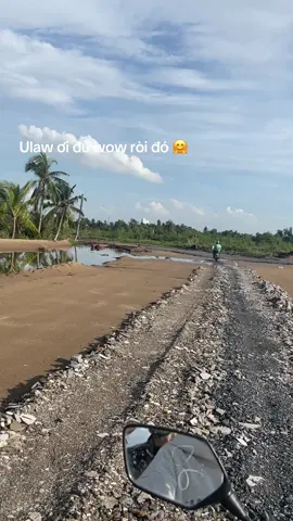 Đường đến trường mà tưởng đi thỉnh kinh ko á Ulaw ơi 🙏🙏#viral?videotiktok😇😇 #ulaw #ulawhcmc  