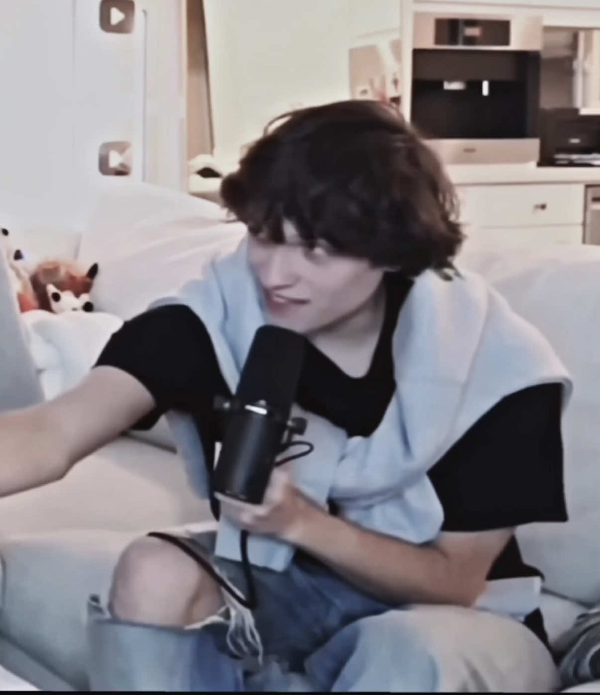 he was so freaky that video || #chrissturniolo #sturniolotriplets #foryoupage #xyzbca #fyp  ib: me  cc: elsiezvidz  scp: chrisstrnscps  @Christopher Sturniolo @Matt @Nicolas Sturniolo 