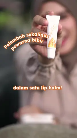 Cuma oles-oles, bibir jadi glowing seharian!! Lip Potion SR12 cocok untuk daily lip care kamu, praktisss🔥 #sr12skincare #LipPotionSR12 