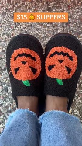 the cutest Halloween themed slippers on such a DEAL!! 🎃🤎👻 #pumpkinslippers #halloweenslippers #halloweenseason 