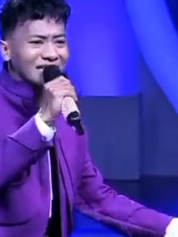 PENAMPILAN ROBY NYANYI AKHIR SEBUAH CERITA #fyppppppppppppppppppppppp 