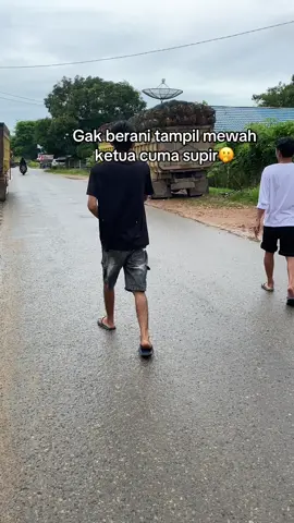 Tampil apa adanya jak@bg Heri#093 @Info boyy😁 @Next_Time 😎 
