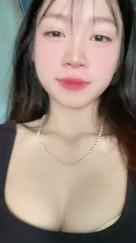 J vậy má 😂😂