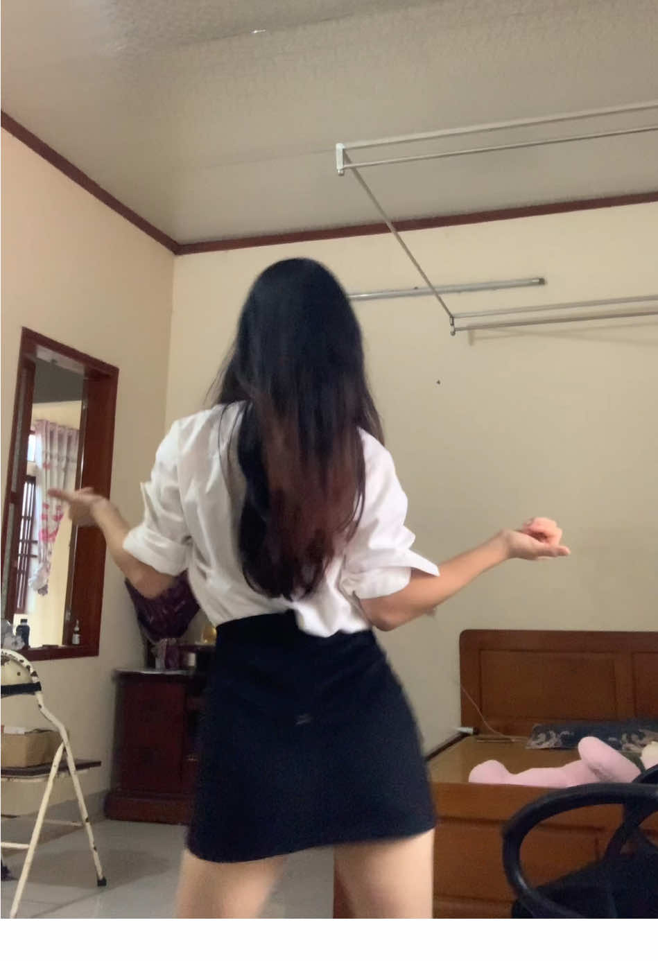 Một cái vung tay bay ngay chiếc thẻ mới đi ăn cắp về 💃 |dc: @Cô Cỗng| #xh #dance #foryou 