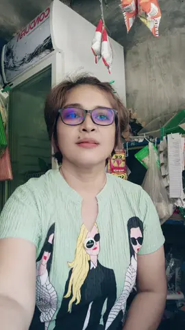 Zoesmom #newsscript #news #affiliatetiktok #affiliatemarketing #makitrending 