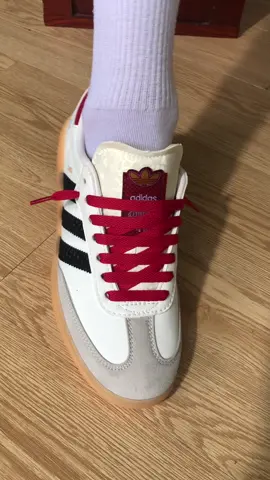 Thắt dây giày đẹp #shoes #sneakers #adidas
