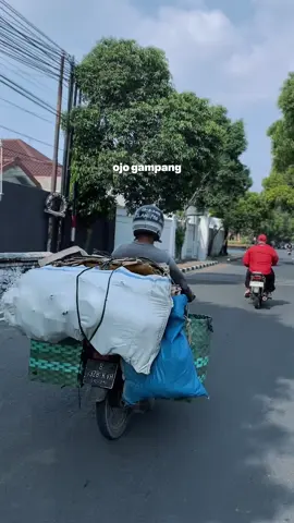 Sing penting ojo lali adab asor 😇#promomakangajian #fyp #fypシ゚viral #trending #pati 