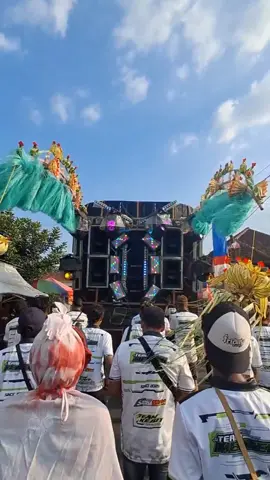 𝙏𝙐𝙉𝙏𝘼𝙎🔥🔥🔥#karnavalkarangtengah #karnavalsoundsystem #karnavalhoreg #karnaval #karnaval2025 #satriamudaaudiojombang #kediri24jam 