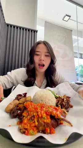 nyobain ayam pa gembus Malaysia guysss jauh