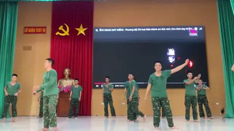 Dưỡng thê ghê hôn 🤭 #chubodoi #phuongmychi #🐸🐸🐸🐸 