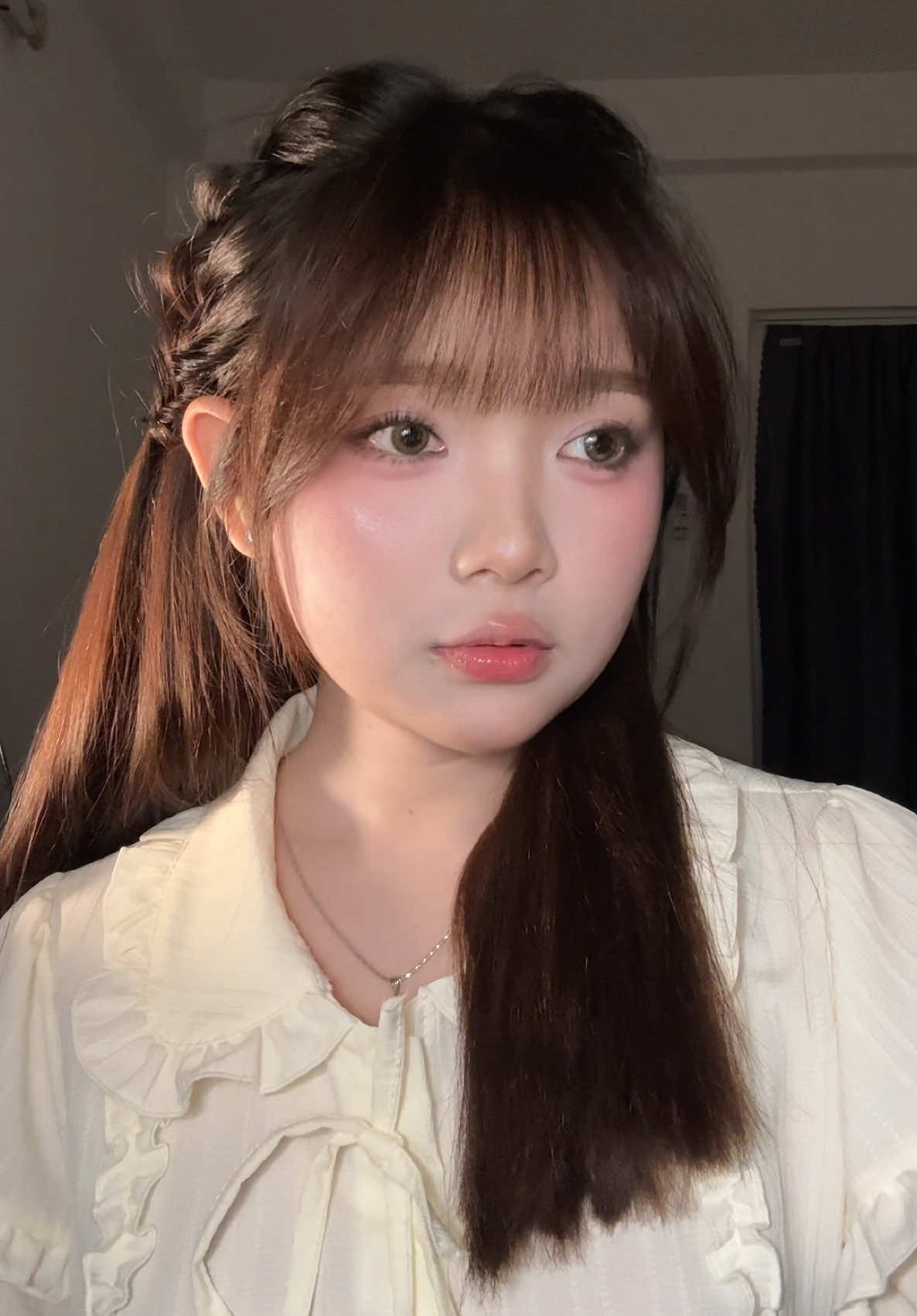 Đi học có thể phèn nhưng mà khai giảng cứ phải xinhh cái đã 😗#bienhinh #makeup 