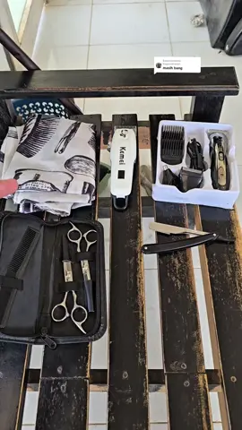 Membalas @bagussuhandri  paket alat cukur #mesincukur #kemeipg809a #hairclipper #alatcukurrambut #alatcukur 