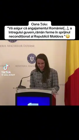 Madam Toiu Coiu ne asigura si eq, la fel ca muc, ca o sa ajute Moldova in continuare.da' nu ne interesează Moldova!! Romania ne interesează! Noi.....unde suntem?? Niciodată în istoria României nu am fost mai rău că acum ,ăștia nu ne reprezintă pe noi... Afara cu ei!! 