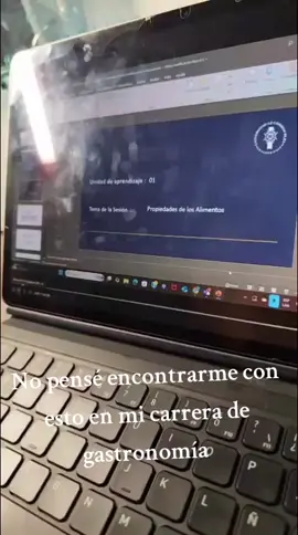 En la clase de un curso de la universidad nos preguntaron mencionar los cereales qué hay en el Perú y paso esto... #parati #fyp #ULCB #clasesvirtuales 