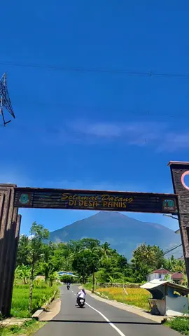 sangat tidak di rencanakan klw cuaca cerah kya ginih langsung gass  #sejutapohonkelapa  #cibuntu  #kuningan  #kuningancirebon  #wisatakuningan 