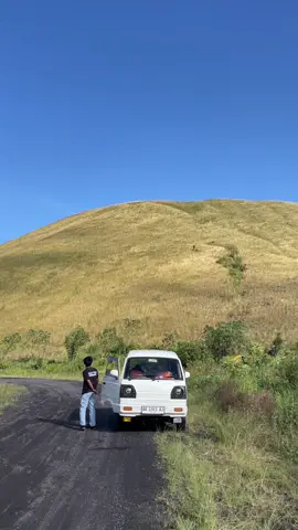 Dokumentasi kecil,kenangan di masa mendatang . . . . #kawahwurung #traveltiktok #travelvibes #suzukicarry #nature 