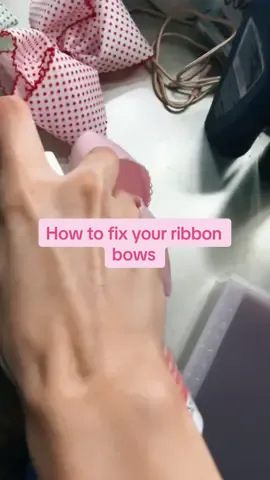 For my girl mom friends Btw works better if you have a laundry clip to clip them together in the middle 