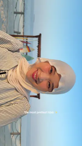 kak @nasariastri wearing arabian shawl - baby powder 🤎‼️ #lozyhijab #nasariastri #viscoserayon #arabianshawl #lozylesti 