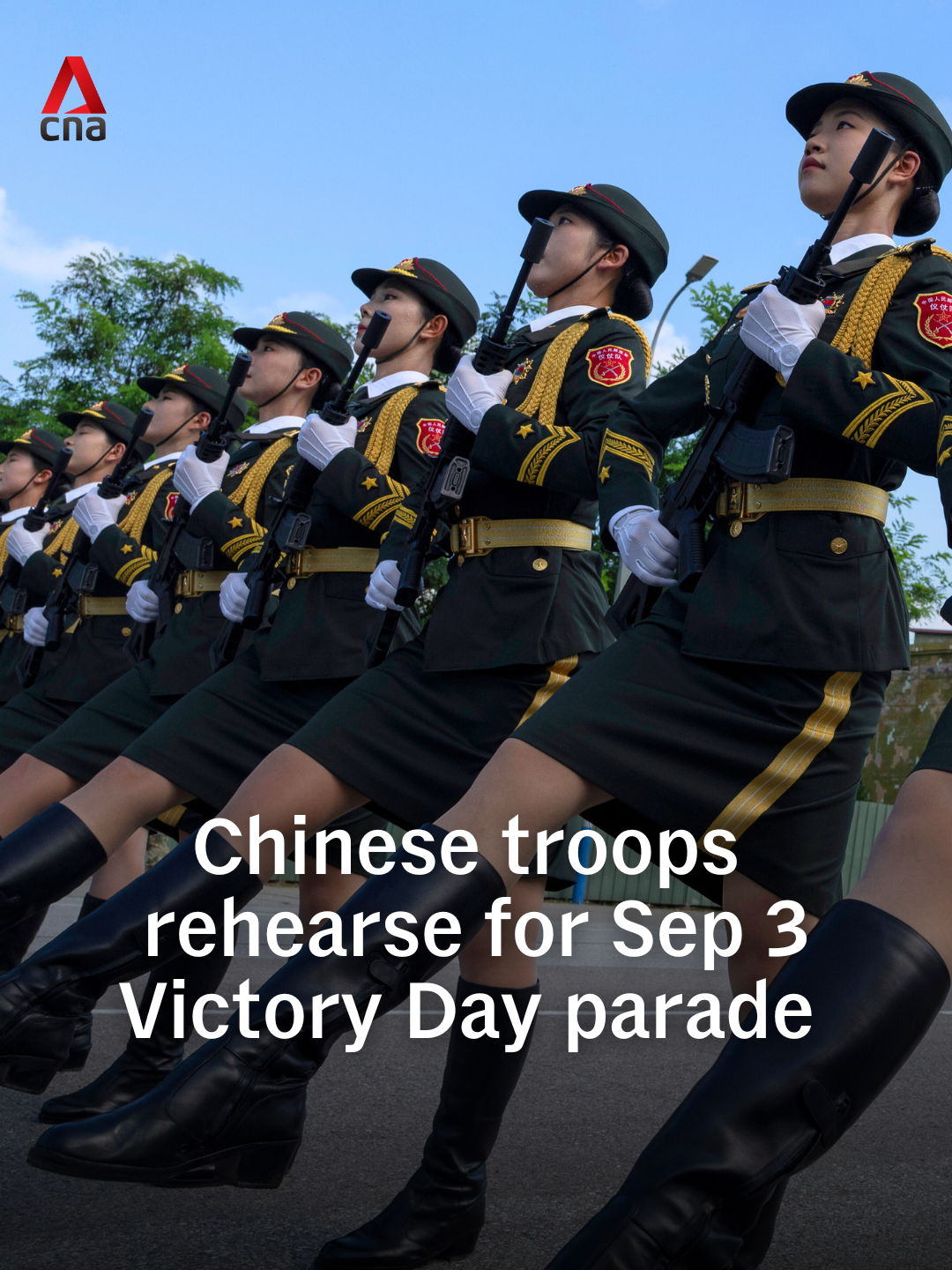 Foreign media were invited to a rehearsal for China’s Sep 3 Victory Day parade, marking 80 years since Japan’s 1945 surrender. Tens of thousands of participants, along with hundreds of aircraft and ground equipment, will take part in the 70-minute event, where President Xi Jinping will review the troops. #chinanews #china    (Video: CNA/Tan Si Hui, Tan Peng Guan)