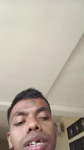 kamu boleh mengenal nya tapi kamu tidak bisa memiliki nya 🤣