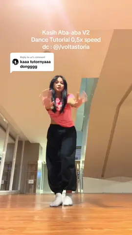 Replying to @sa since banyak yang minta bikinin slownya ini aku coba bikin 0,5 nya yaaa. @Alief izin bikin tutor dance u ya banggg 🤓 BTW MAAFFF KL VIDEONYA RADA GAK SMOOTH GERAKNYAAA soalnya hpku lowbatt pas record ini hehehe #fyp #4u #dance #kasihabaaba #07 