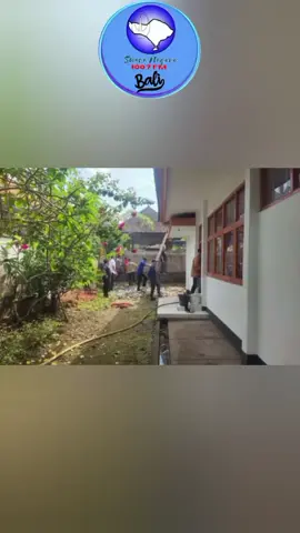 Kantor Pos di Bilukpoh Kangin Terbakar, Ini Diduga penyebanya Baca selengkapnya: https://www.balipost.com/news/2025/08/27/483994/Gara-gara-Ini,Bangunan-Kantor-Pos...html?fbclid=IwdGRjcAMb #kantorposterbakar  #bilukpohkangintegalcangkring  #mendoyojembrana  #baliterkini  #radioswaranegara 