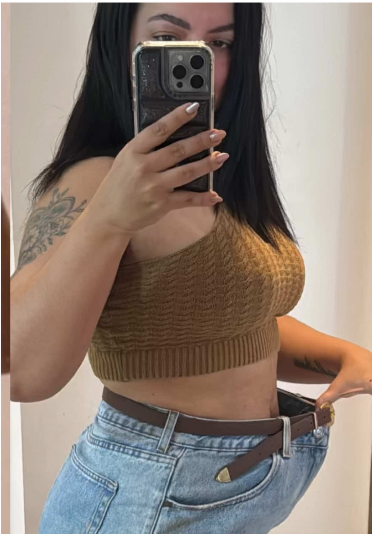 É pouco tempo sim, mas se não começar, os resultados não vão chegar.  E eu sou uma sanfona, já vivi isso diversas vezes. Tentando mais uma vez.  #antesedepois #emagrecendo #hashimoto #lipedema 