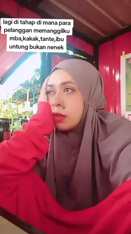 terserahlah mau panggil apa yang penting bukan mas,Abang 🤭#fypviralシ #funnytiktok #funnykomedi #lipsingviral #trending #fyppppppppppppppppppp 