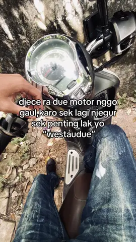 sok nek ws wayah e lak yo due neh😉