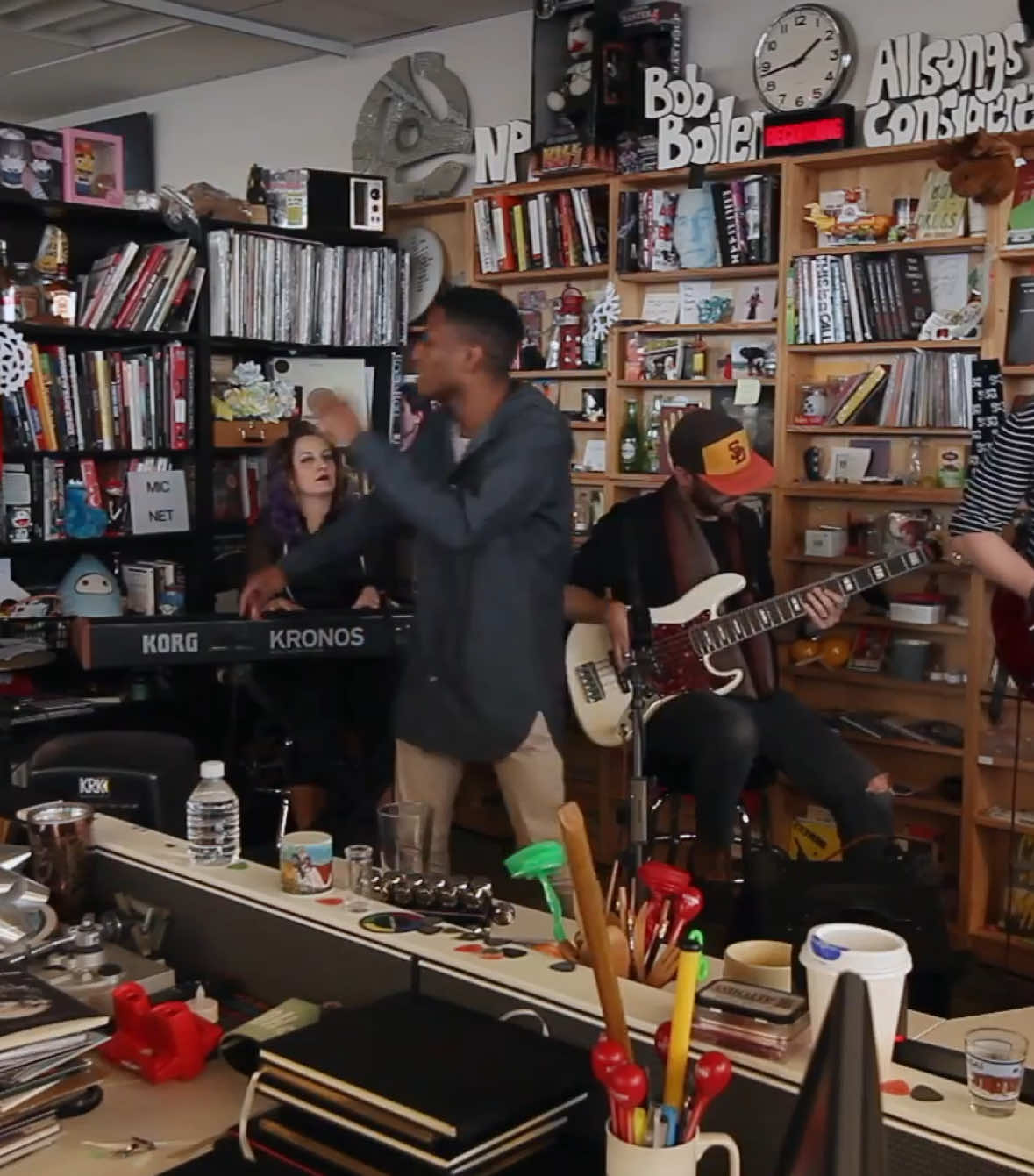 Replying to @𝔨𝔦𝔪 i think it’s time i go back and do a part 2 with more songs + more afro this was fun tho #gallant #tinydesk 