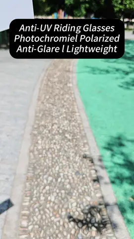 Lazy person sunscreen artifact! Polarized color-changing sunglasses that automatically change to a darker color in 2 minutes #sunglasses #photochromiceyeglass #polarizedsunglass #sunny #Outdoors #sportsunglassses #Running #gifts #clubworldcup 