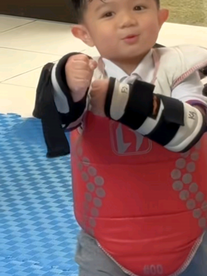 keren banget ABE @abe_daily @papiabeabeabe #abe #abecekut #abedaily #taekwondo #combatsports 