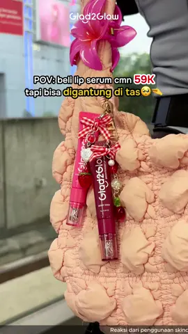✨ Swipe and blur~ 🌬️ Ringan kayak udara, tapi coveragenya dapet! Nggak bikin kering, nggak bikin flaky 💁‍♀️ Checkout sekarang di TikTok Live G2G! 🛍🌸#g2g #loosepowder #beauty #makeup #makeuppemula #wajahglowing #favbeauty #bedaktabur #NoFlashback 