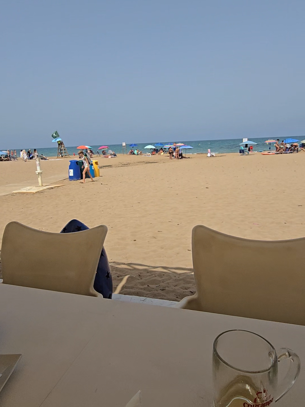 #foodies #restaurant #beachvibes #beni #bikini @The Foodie Fisherman @chewiechewbaaarker @Mark Lloydy Lloyd @👑  PASHMAN  👑 @dolahbrown @🏳️‍🌈OVER.THE.RAIN.BOW.🏳️‍🌈 @thevwmechanic_official @Welcome To Benidorm 