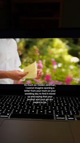 at the same time… go Conrad. Get your girl. #foryoupage #tsitp #thesummeriturnedpretty #conradfisher #jeremiahfisher 