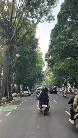 semua orang punya tempatnya masing-masing untuk jatuh cinta