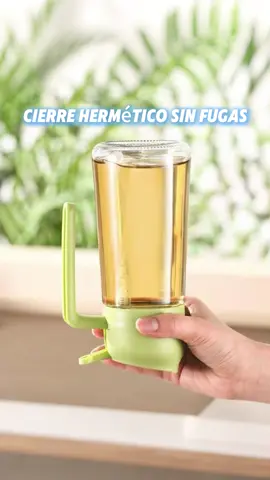 Necesitaba esto en mi vida✌️#oildispenser#olivoil#tiktokmademebuyit#oildispensarbottle#fyppp  