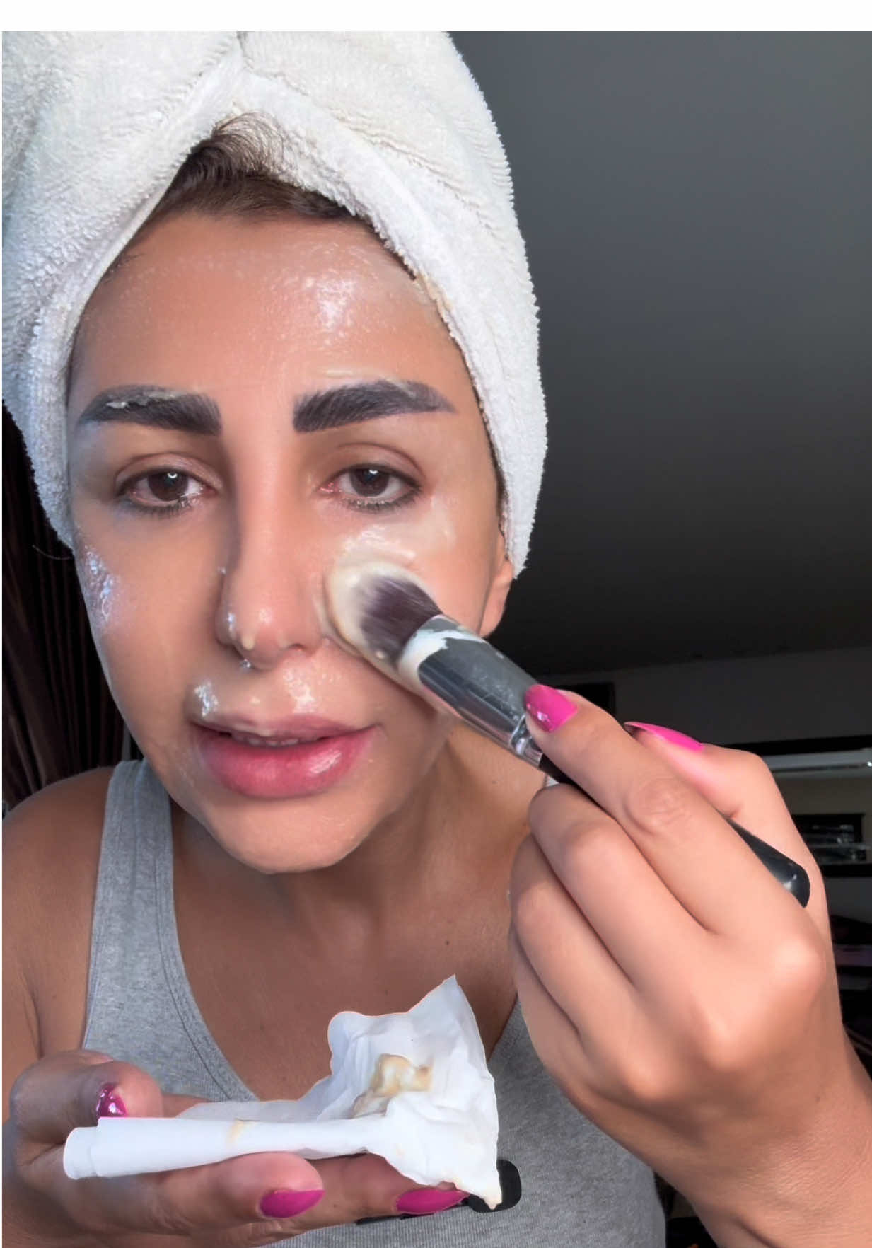 قولي باي باي للتجاعيد 💃ملعقة خميرة   ملعقتين حليب مذوب   ملعقة زيت زيتون  و ملعقة عسل 🥛🐝🍯