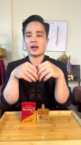 Dầu gừng Thái Dương dùng để làm giảm tạm thời các triệu chứng đau đầu, đau lưng, đau dây thần kinh, đau vai gáy, đau nhức do phong thấp, lòng bàn chân, bàn tay #daugungthaiduong #xuhuong #daugungsaothaiduong24ml #chamsocsuckhoechudong #daugungmassage 