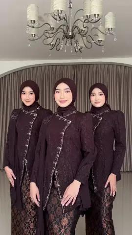 Larasati payet motif 