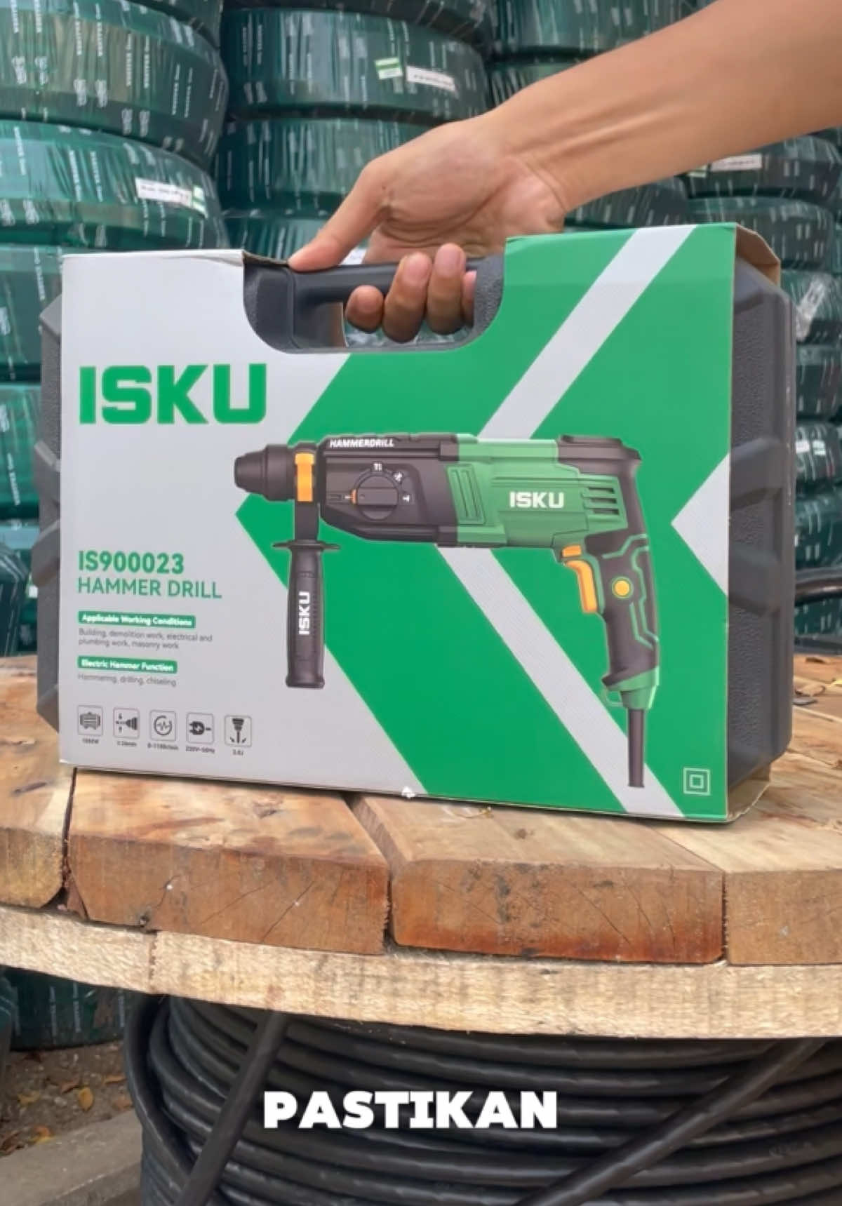 ISKU Rotary Hammer Bor | Hammer Drill ISKU ✅✅✅ siap jebol segala jenis target proyek kalian 🔥🔥🔥 bisa juga jadi mesin bor untuk melubangi tembok 🔨 #iskutools #proyek #tukangbangunan 