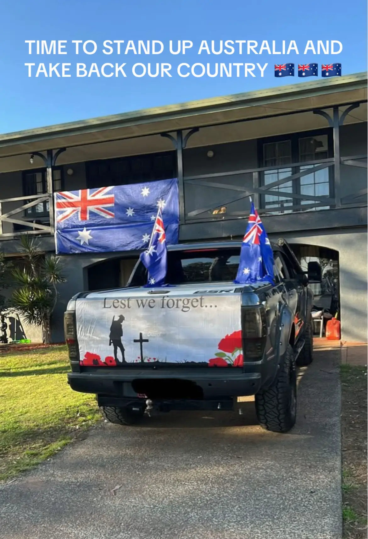 BAND TOGETHER AS ONE, OUR GRANDFATHERS FOUGHT FOR OUR COUNTRY FOUGHT FOR OUR FREEDOM FOUGHT FOR OUR RIGHTS  LETS TAKE OUR COUNTRY BACK 🇦🇺🇦🇺🇦🇺
