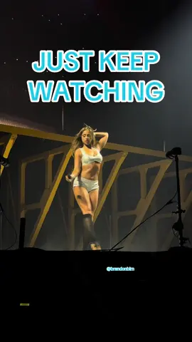 JUST KEEP WATCHING 👀👀👀BOSTON NIGHT 1 @tate mcrae #misspossessivetour #tatemcrae #tatemcraefan #tatemcraeconcert #tatemcraeedits 