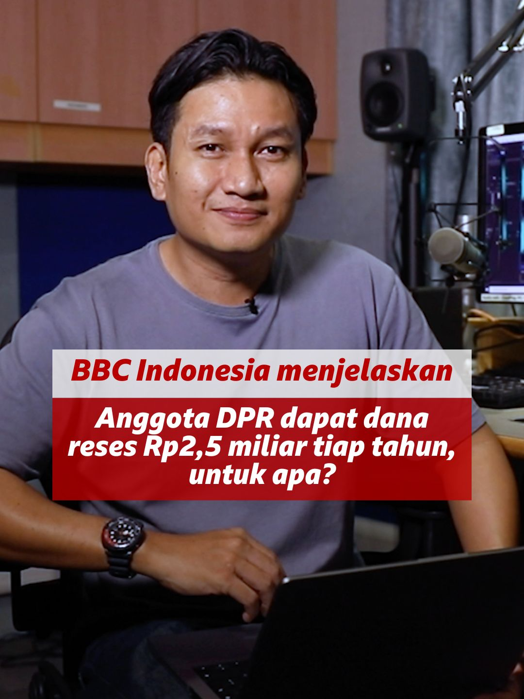 Di luar gaji dan tunjangan, anggota DPR juga menerima dana reses yang memungkinan mereka 