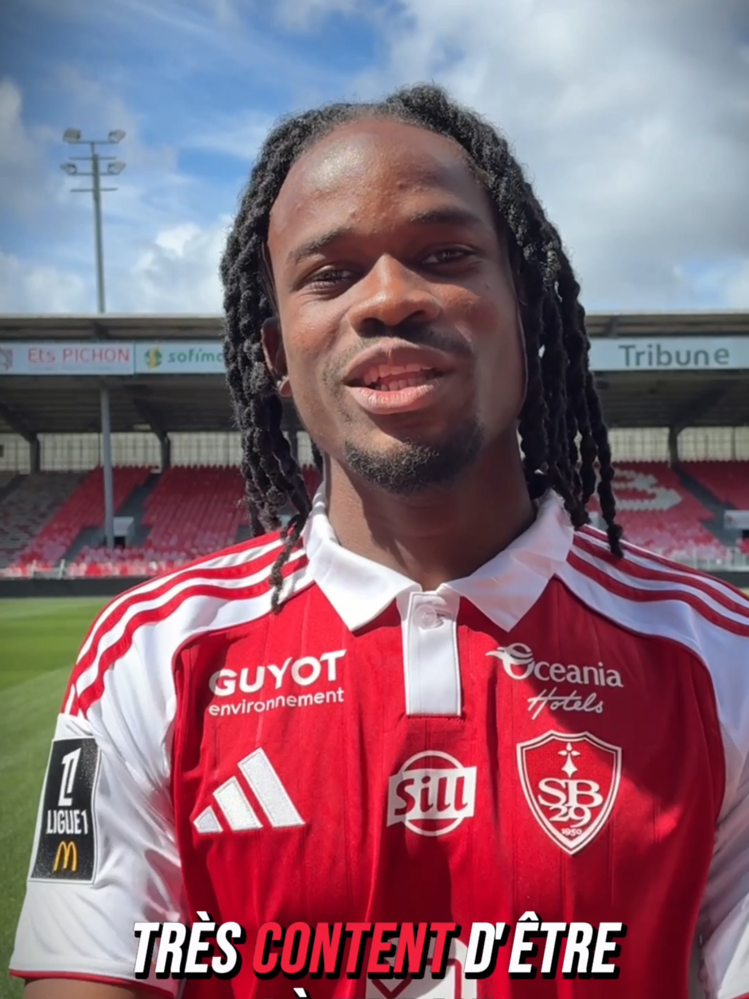 Nouvelle recrue dans la défense brestoise, découvrez le 𝐪𝐮𝐢𝐳 𝐞́𝐜𝐥𝐚𝐢𝐫 de Daouda Guindo ⚡️ #Brest #Ligue1 #Guindo
