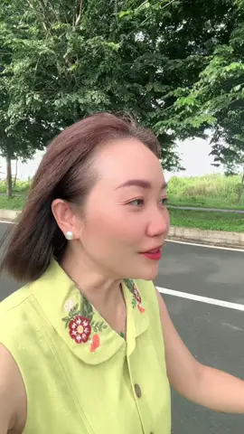 Chạy xe chữa lành #huynhquyenshop #phunusongtothon #xuhuong #thoitrang 