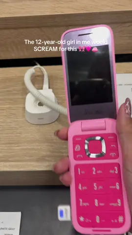 Why is this cuter than an iPhone??  #barbiecore #y2kaesthetic #flipphone #fyp 