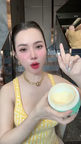 Trắng lắm