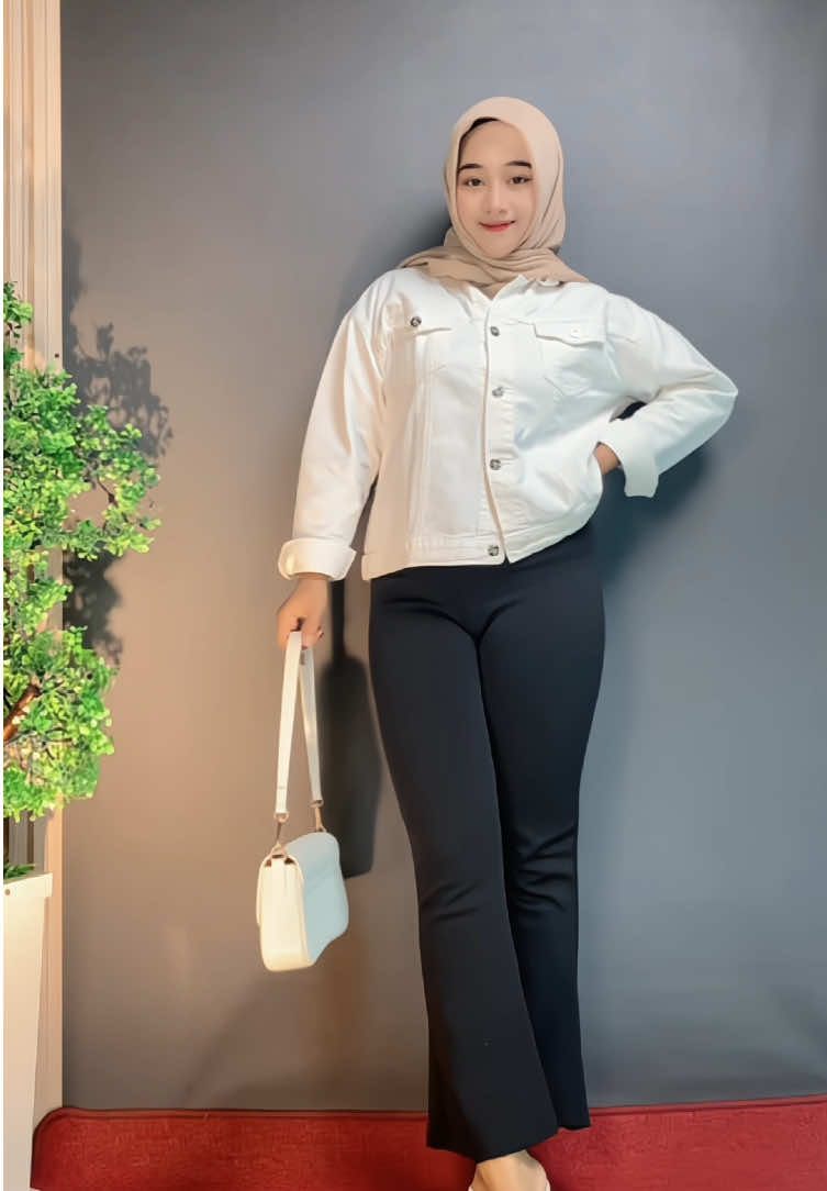 sumpah ini cakep banget beb harga murah tapi ngga kualitas ngga murahan lohh😍🫶🏻 #rekomendasioutfit #jaket #OOTD #fyppppppppppppppppppppppp #fyp 